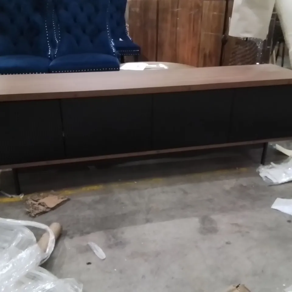 TV STAND MATT FINISH 