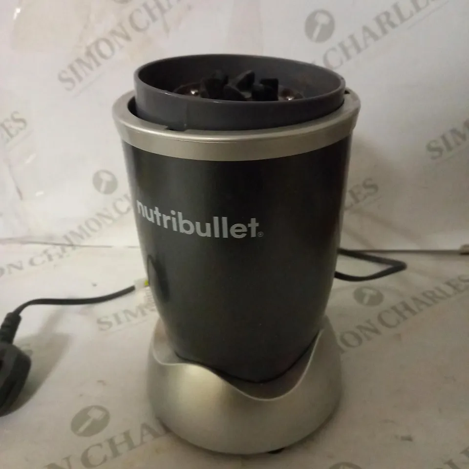NUTRIBULLET 600 SERIES HIGH SPEED BLENDER