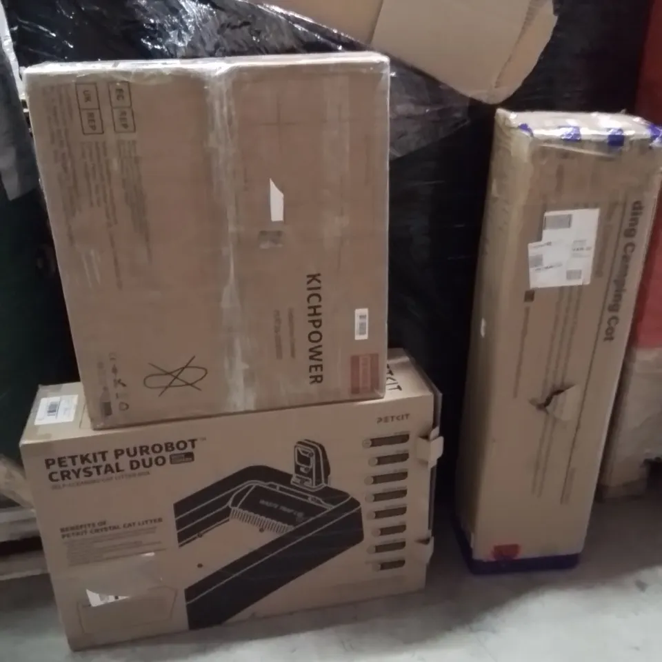 PALLET OF ASSORTED HOUSEHOLD GOODS AND PRODUCTS TO INCLUDE;SELF CLEANING CAT LITTER BOX,INDUCTION COOKER,CAMPING COT