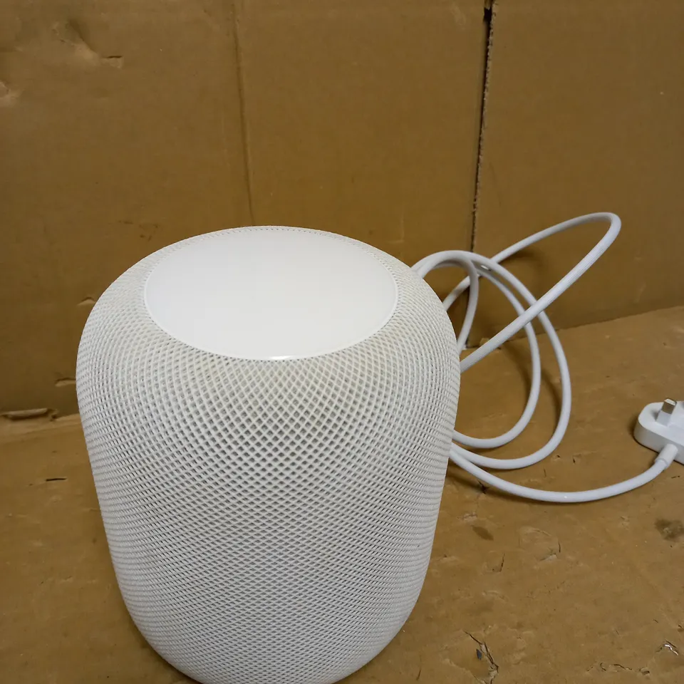 APPLE HOMEPOD LOUDSPEAKER 
