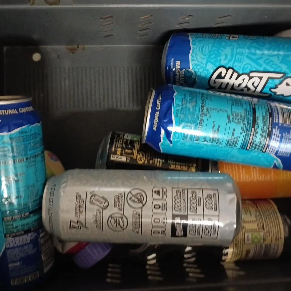 APPROXIMATELY 10 ASSORTED FOOD AND DRINK ITEMS TO INCLUDE GHOST, KOMBUCHA, ETC