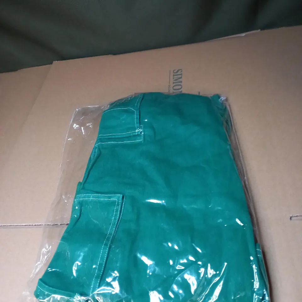 VINTAGE WIDE LEG CARGO PANTS SIZE 8