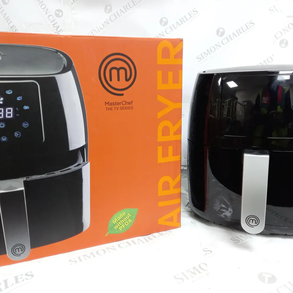 BOXED MASTERCHEF 4.5L DIGITAL AIR FRYER 