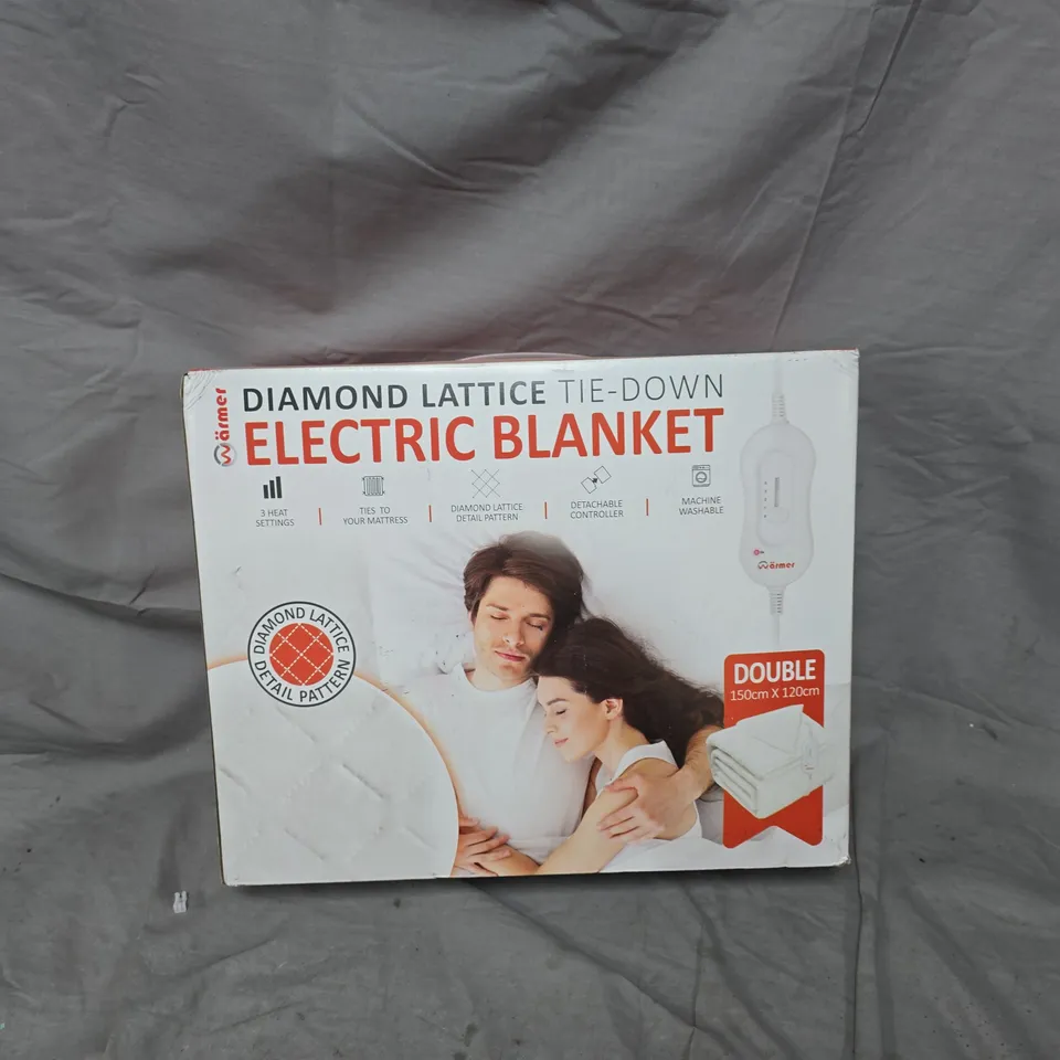 DIAMOND LATTICE TIE-DOWN ELECTRIC BLANKET – DOUBLE (150 X 120 CM)