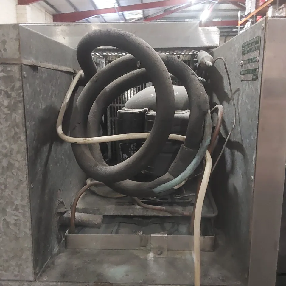 WILLIAMS HD1 COMMERCIAL REFRIGERATOR