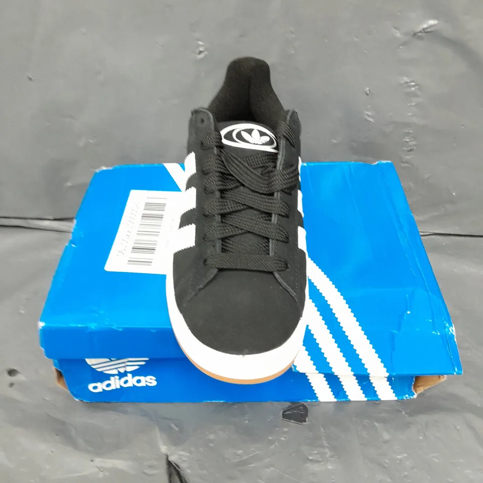 BOXED PAIR OF ADIDAS CAMPUS 00S CHILDRENS TRAINERS - 5