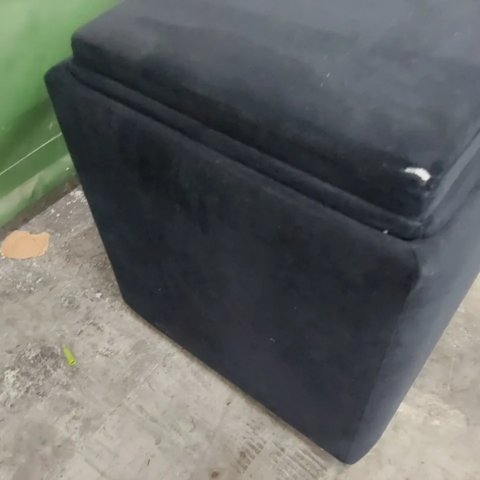 QUALITY BRITISH MADE LOUNGE Co SQUARE REVERSE TOP STORAGE FOOTSTOOL BLACK PLUSH FABRIC 