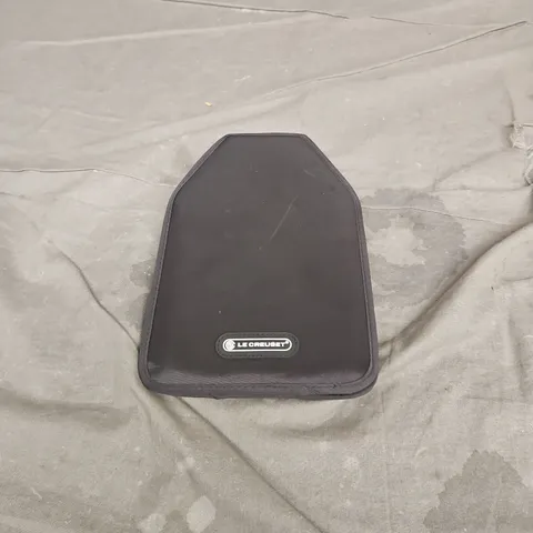 LE CREUSET WINE COOLER SLEEVE IN BLACK