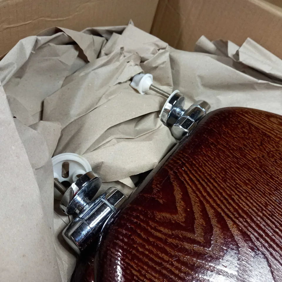 BOXED ANGEL SHIELD WOODEN TOILET SEAT