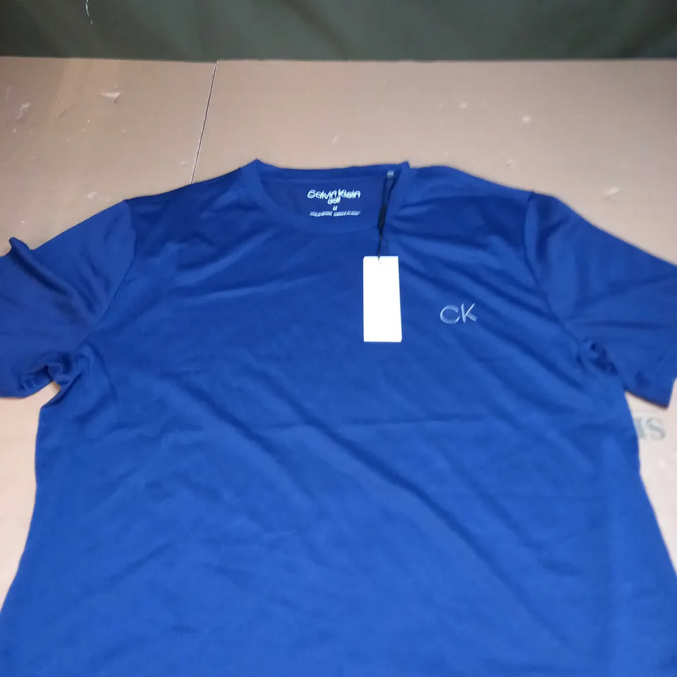 CALVIN KLEIN GOLF STANDARD T-SHIRT SIZE M