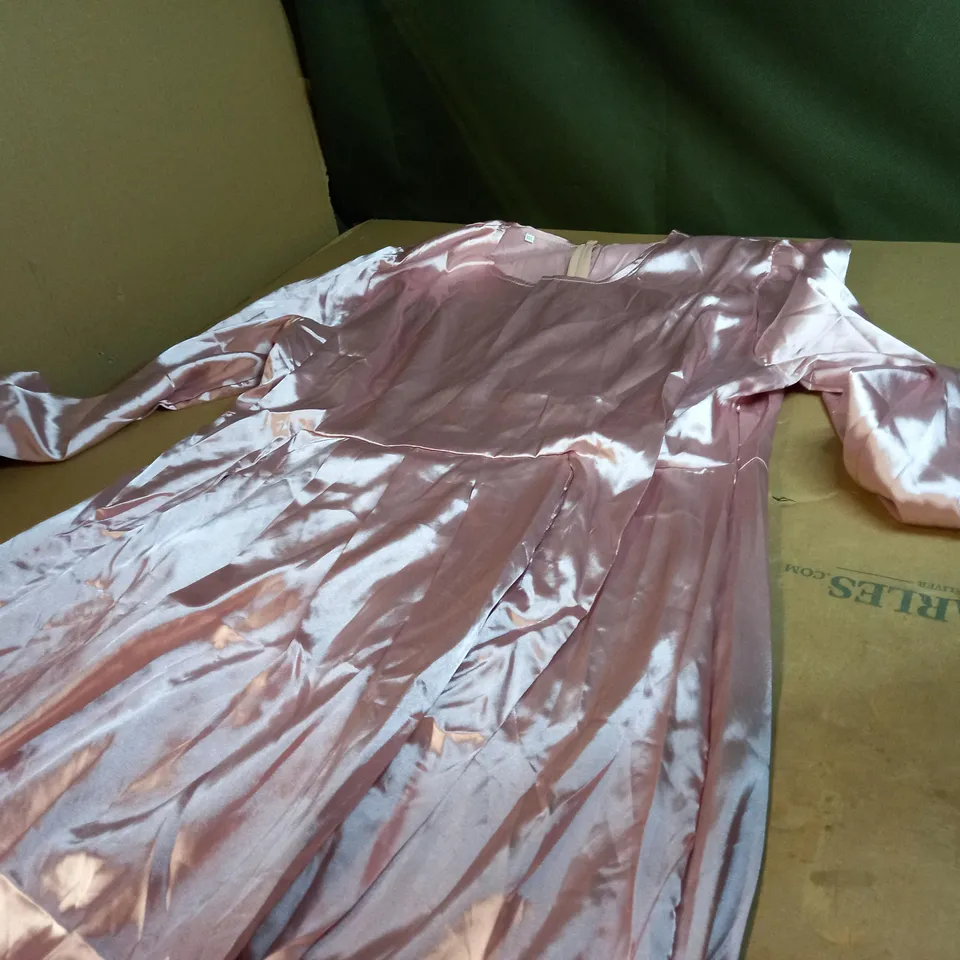 SILK STYLE ZIP UP PINK DRESS - SIZE 2XL
