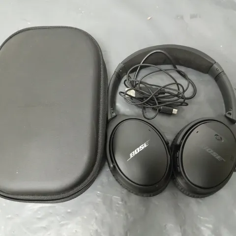 BOSE WIRELESS HEADPHONES IN CASE