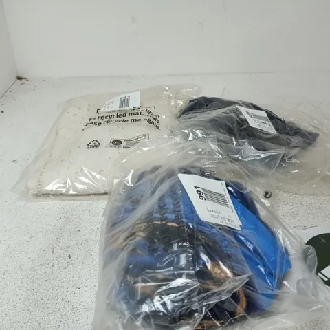 BOX OF APPROXIMATELY 20 ASSORTED CLOTHING ITEMS OF VARIOUS STYLES AND SIZES TO INCLUDE STELLAR BLUE SWIMSUIT, IVORY LACE BLOUSE, DARK BLUE T SHIRT ETC
