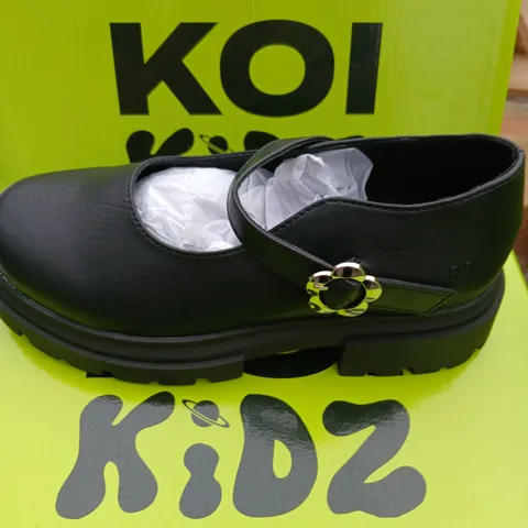 BOXED KOI KIDZ FLUTTER JUMP KIDZ FLOWER MARY JANE SHOES – BLACK, UK 13