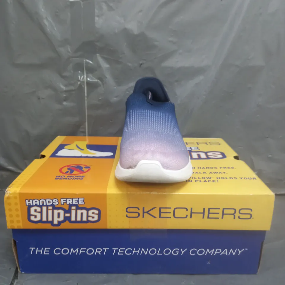 SKECHERS HANDS FREE SLIP INS TRAINERS NAVY/PURPLE SIZE 6