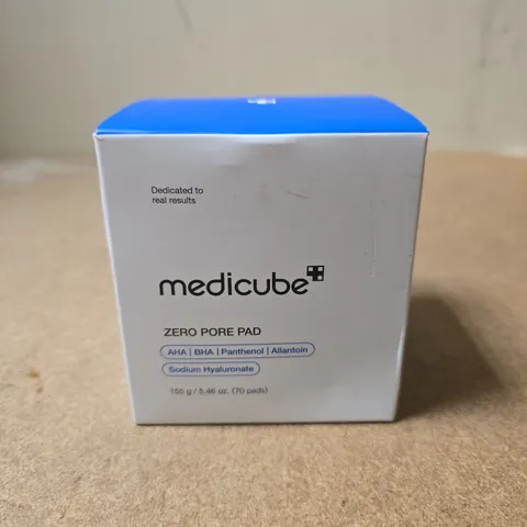 MEDICUBE ZERO PORE PADS