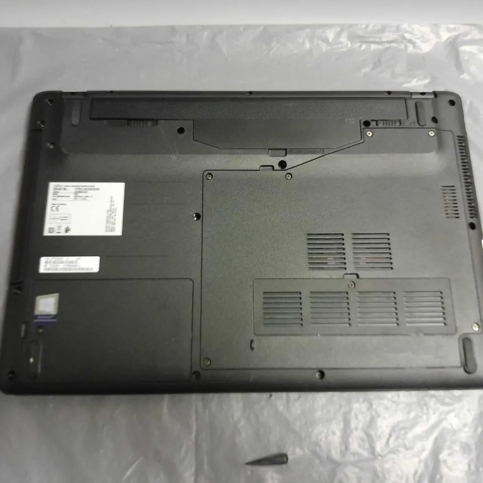 FUJITSU LIFEBOOK A357 LAPTOP IN BLACK 