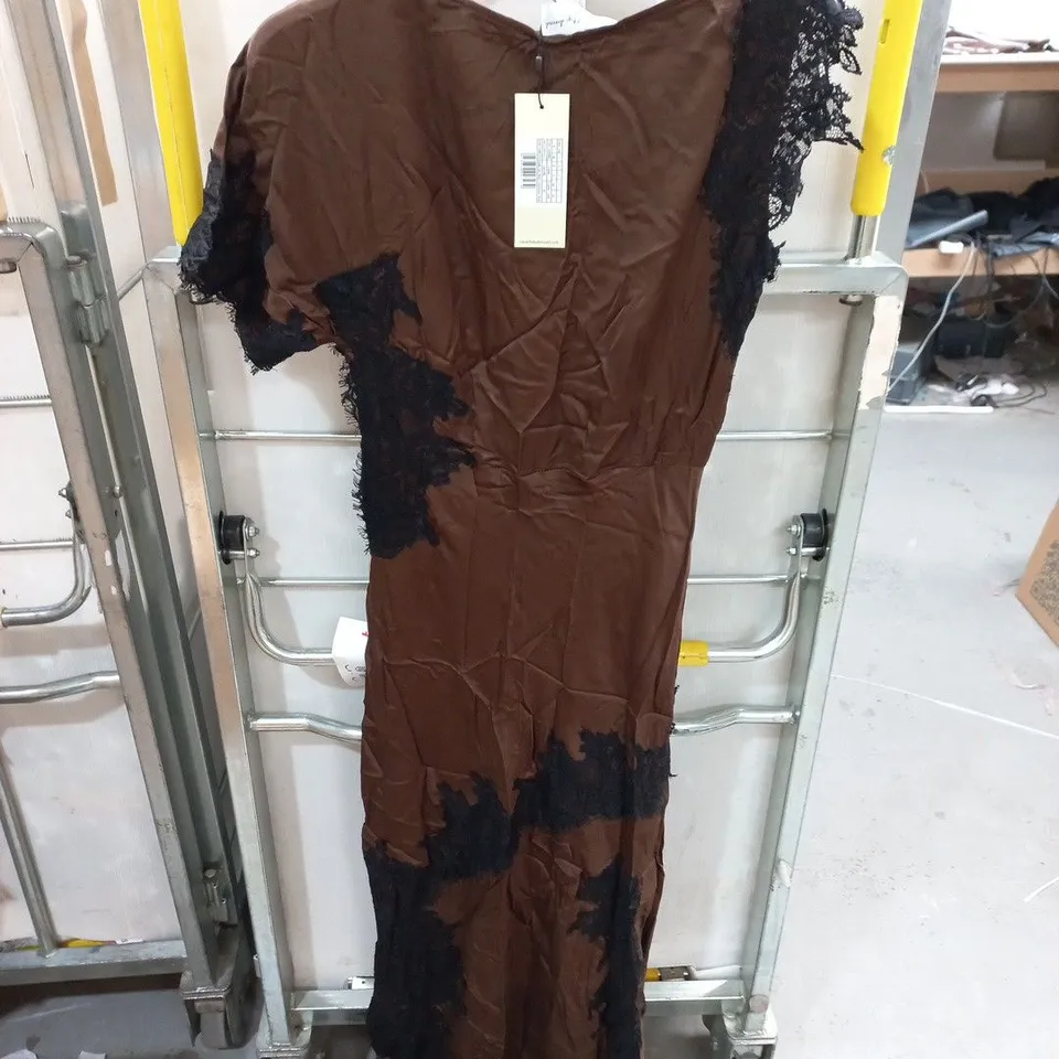 NEVER FULLY DRESSED CHOCOLATE & BLACK LACE DRESS – BROWN, UK 8