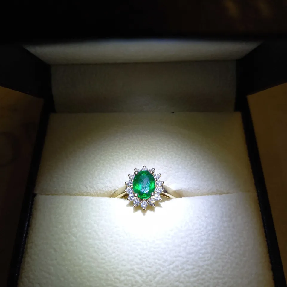 ANGARA GREEN STONE RING
