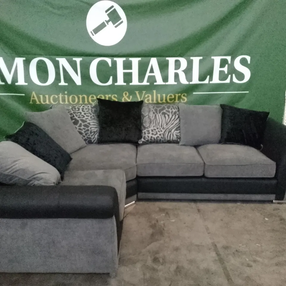 QUALITY DESIGNER 3PCS CORNER SOFA - GREY/BLACK FABRIC 
