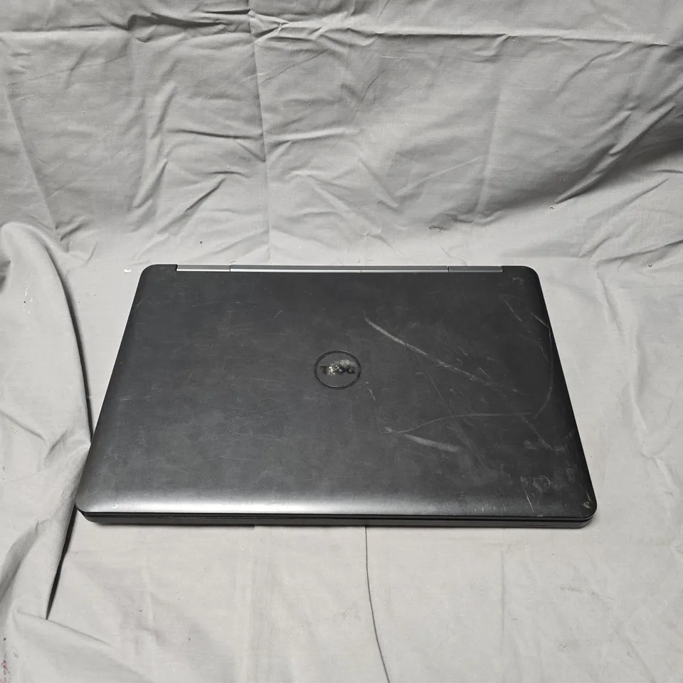 DELL LATITUDE E5540 LAPTOP