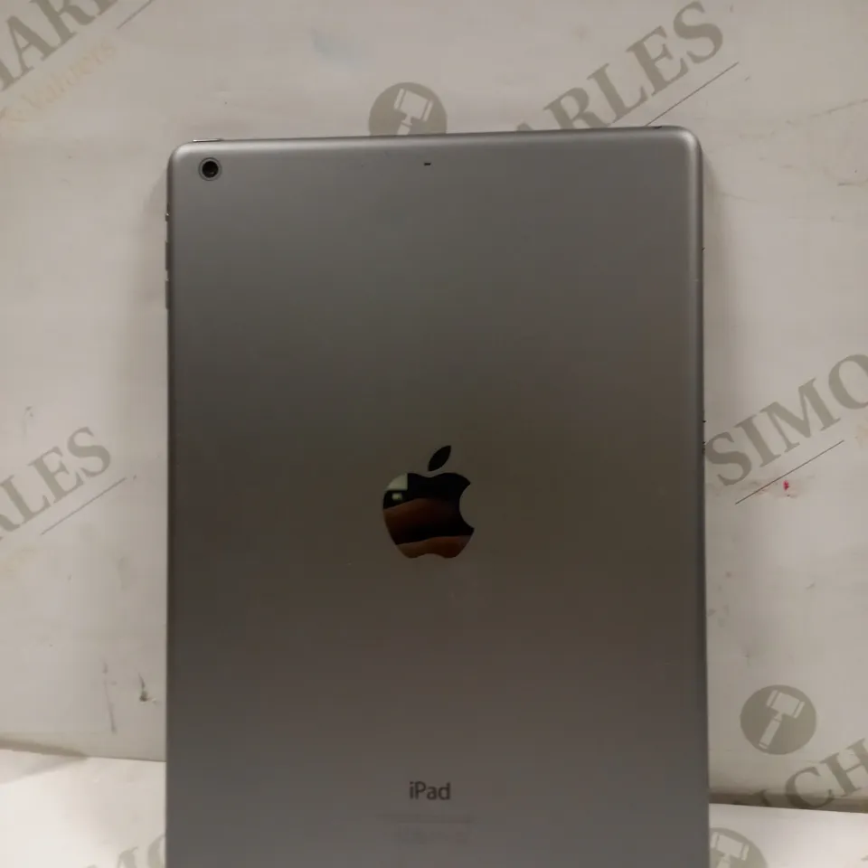 APPLE A1474 IPAD AIR 
