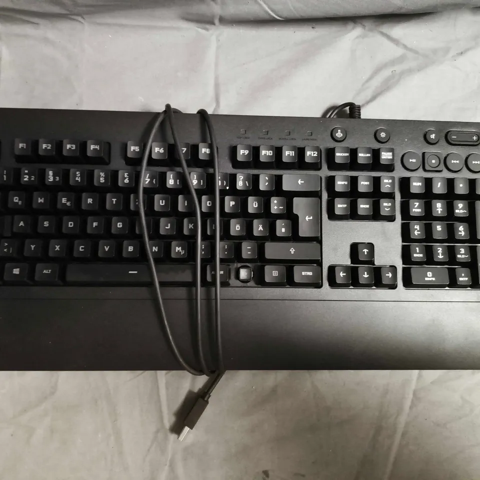 LOGITECH G213 PRODIGY GAMING KEYBOARD