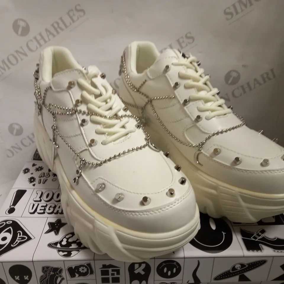 KOI VEGAN JINX WHITE MYSTIC CHARM TRAINERS - SIZE 8