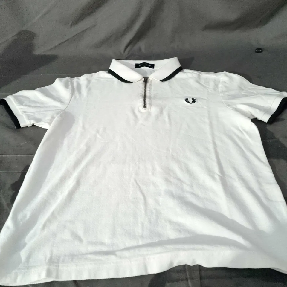 FRED PERRY WHITE POLO SHIRT – MEN'S, SIZE M