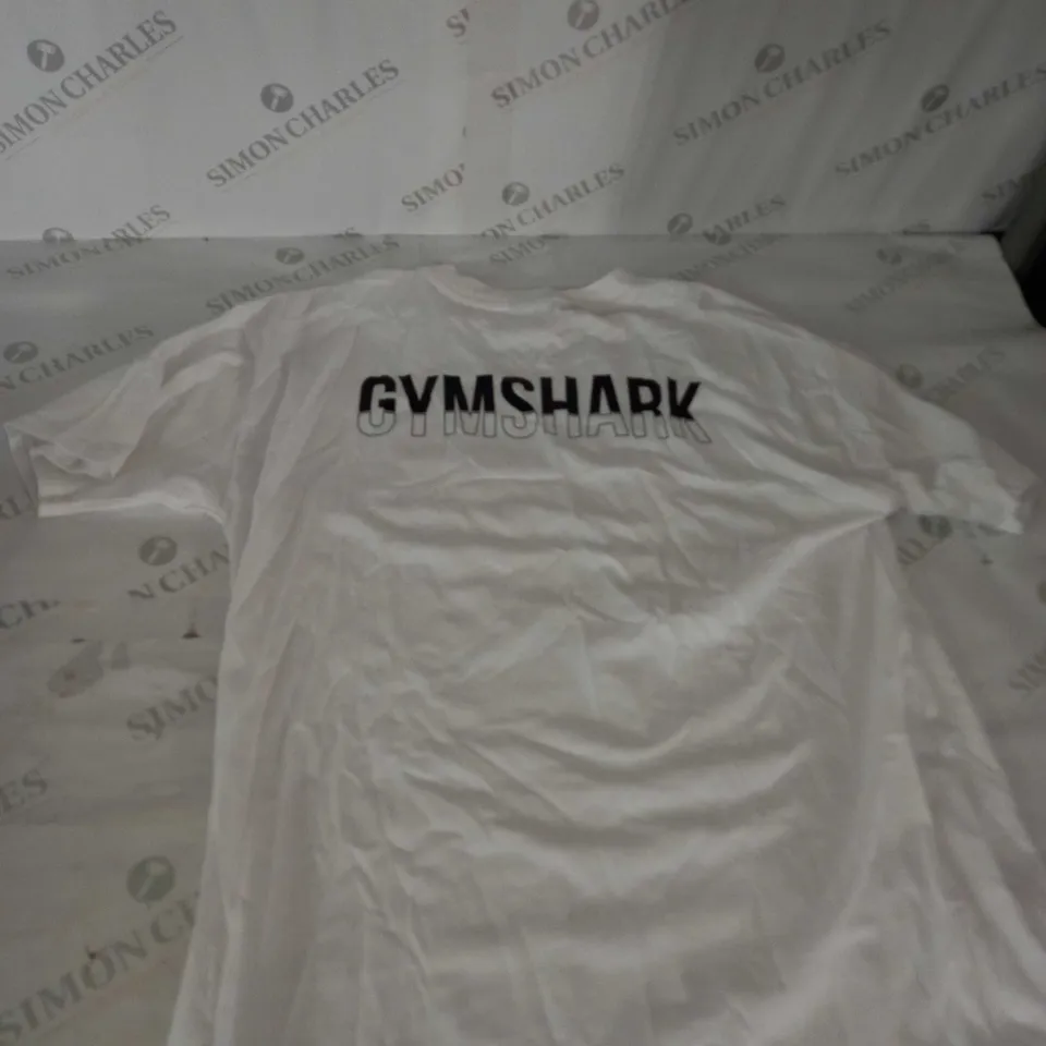 SMALL WHITE GYMSHARK T-SHIRT 