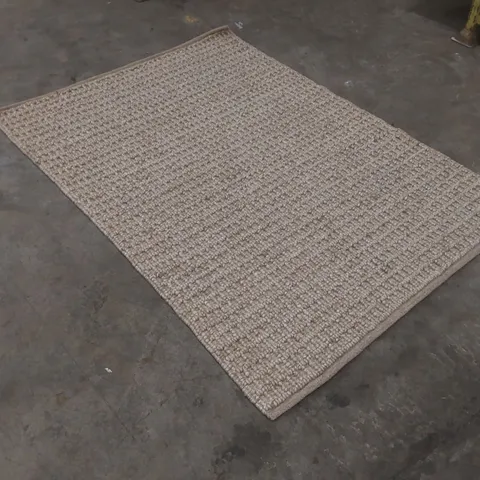 QUALITY DESIGNER RUG - APPROXIMATELY 170 x 120cm