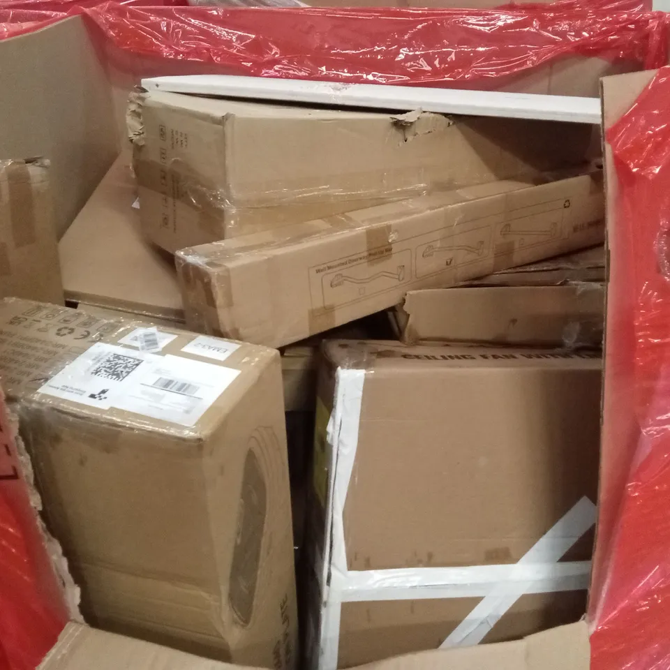 PALLET OF ASSORTED HOUSEHOLD GOODS AND PRODUCTS TO INCLUDE; VIBRATION PLATES, PULL-UP BAR, CEILING FAN WITH LIGHT ETC