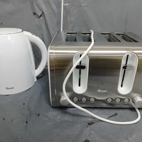 BOXED SWAN TOASTER 4-SLICE & KETTLE COMBO IN WHITE