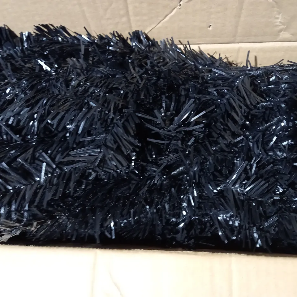 SHATCHI ALASKAN PINE BLACK CHRISTMAS BUSHY LOOKING ARTIFICIAL TREE