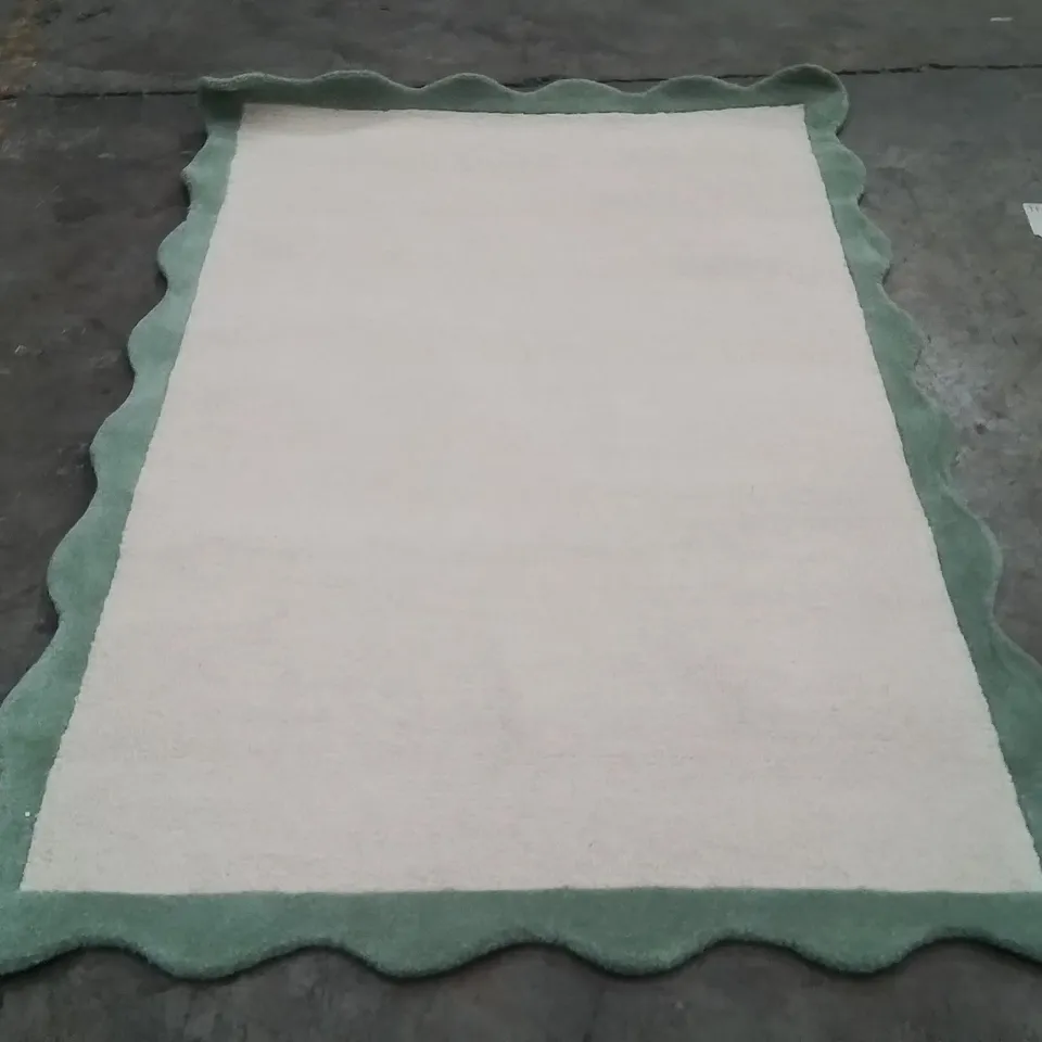 QUALITY DESIGNER AREA RUG - APPROXIMATELY 180X120CM