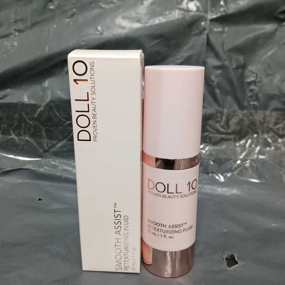 DOLL 10 SMOOTH ASSIST RETEXTURISING SKIN FLUID FOUNDATION