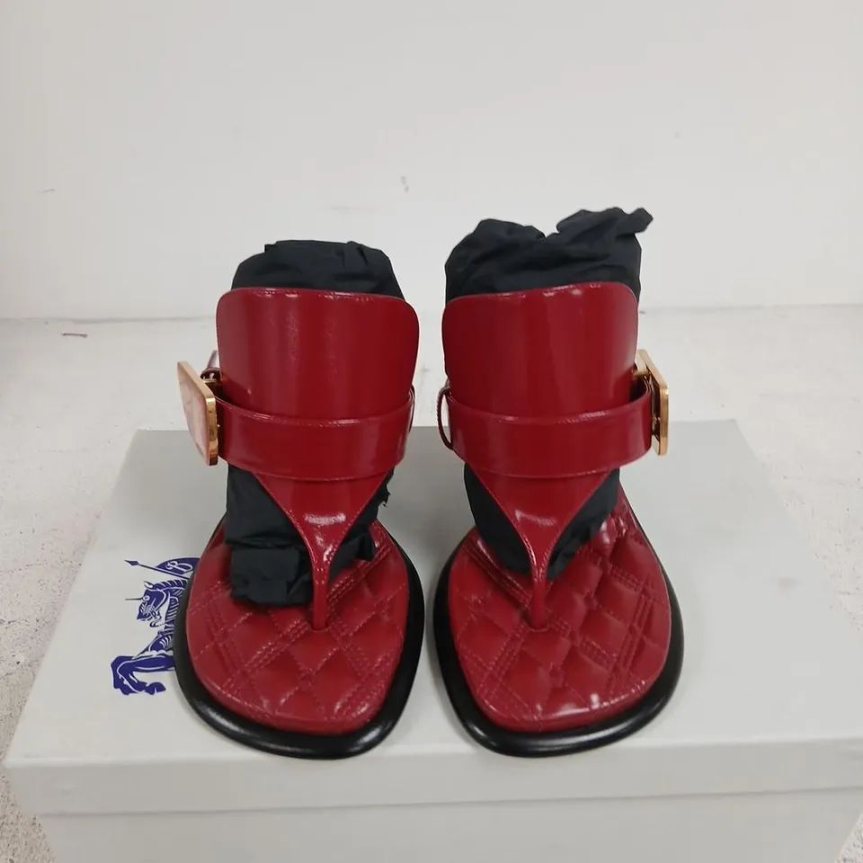 BURBERRY RED LEATHER SANDALS – UK 3 (EU 36)