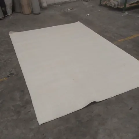 QUALITY DESIGNER AREA RUG - APPROXIMATELY 285 x 197cm