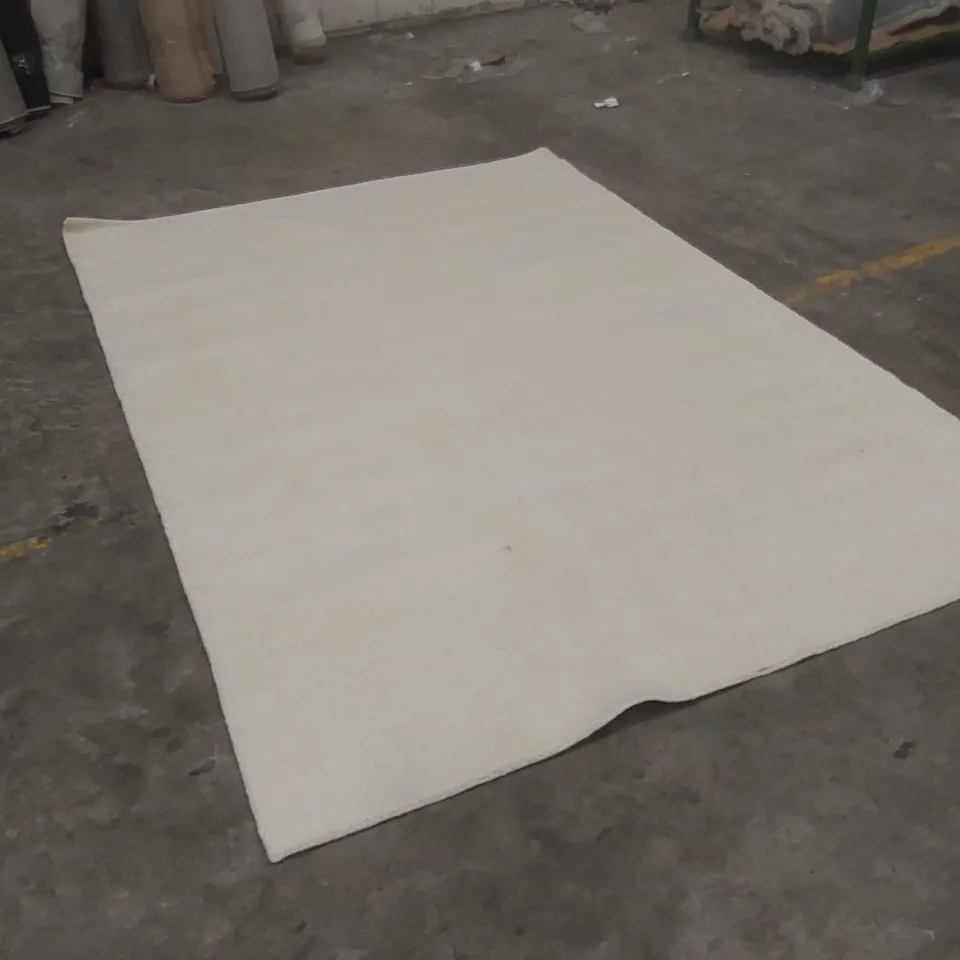 QUALITY DESIGNER AREA RUG - APPROXIMATELY 285 x 197cm