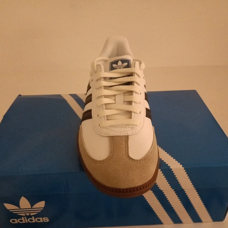 ADIDAS SAMBA OG WHITE/BLACK/GREY UK 7 BOXED