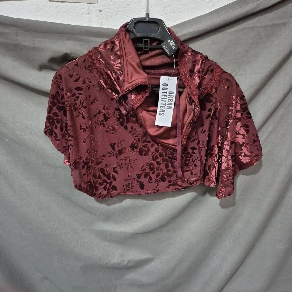 URBAN OUTFITTERS BURGUNDY LACE TOP - FLORAL LACE OVERLAY (WOMENS,