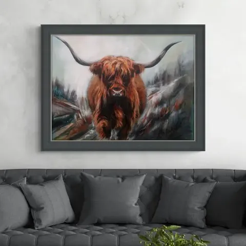 BOXED HIGHLAND COW FRAMED PRINT // SIZE: H 113cm x W 87cm x D 3cm (1 BOX)