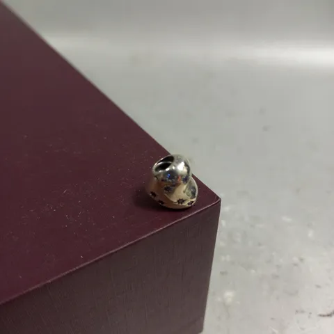 PANDORA DREAMING HEART CHARM