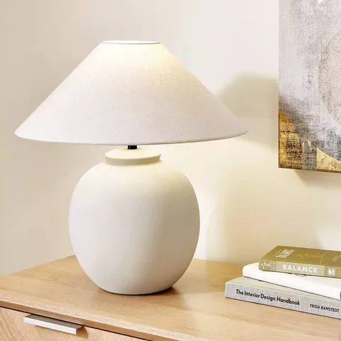 BOXED VERY HOME CONCRETE TABLE LAMP IN WHITE