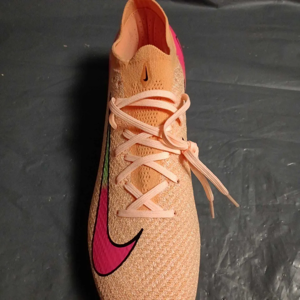 NIKE AIR ZOOM FOOTBALL BOOTS – SIZE UNSPECIFIED