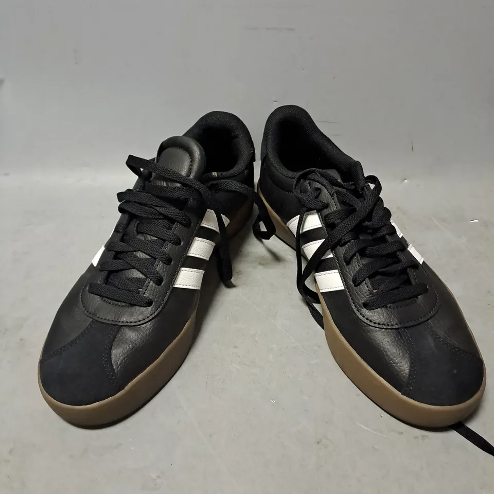 PAIR OF ADIDAS VL COURT 3.0 SHOES IN BLACK/BROWN SIZE 9