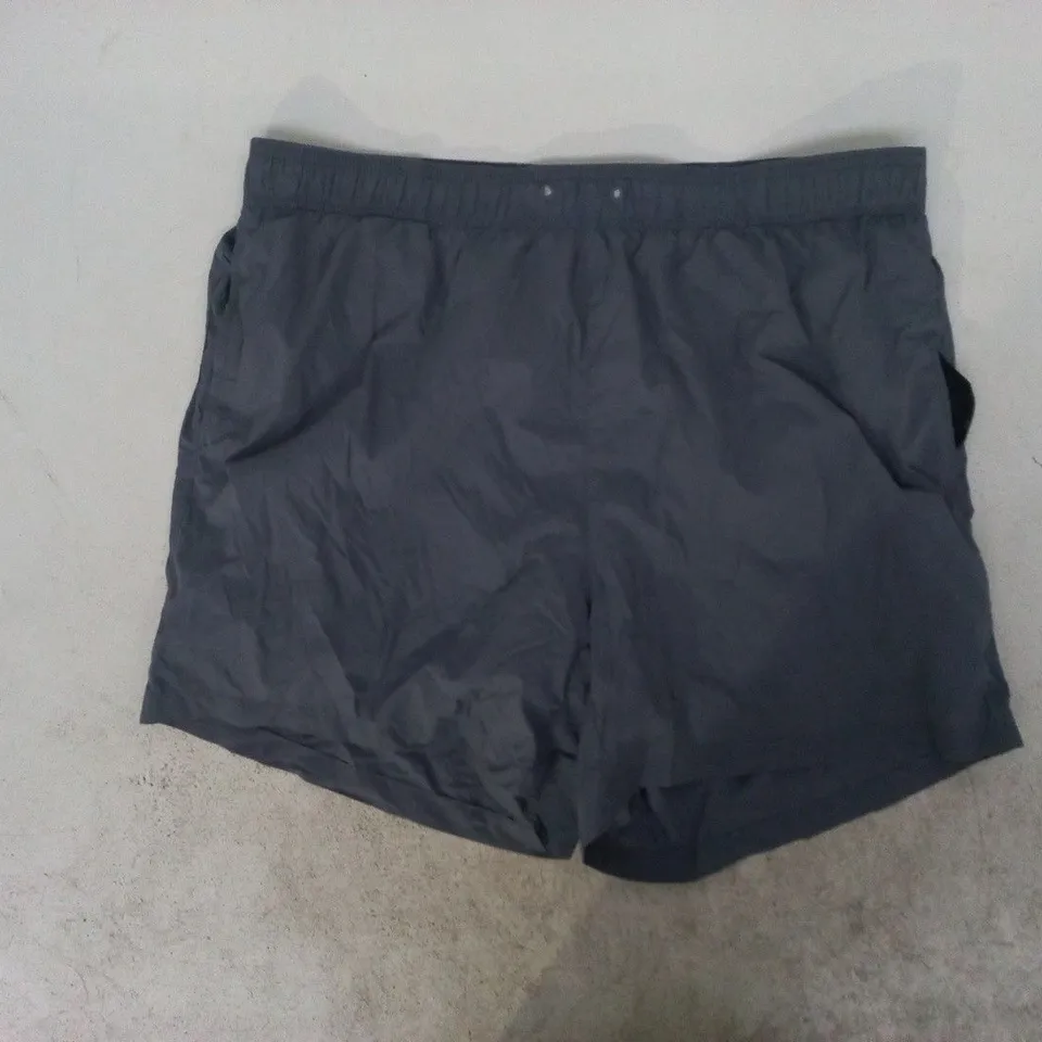 HUGO BOSS SWIM SHORTS IN GREY SIZE XXL