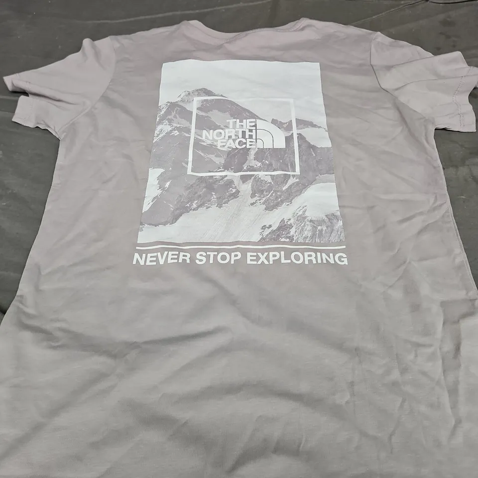 THE NORTH FACE LOGO T-SHIRT, GREY - UK SIZE S