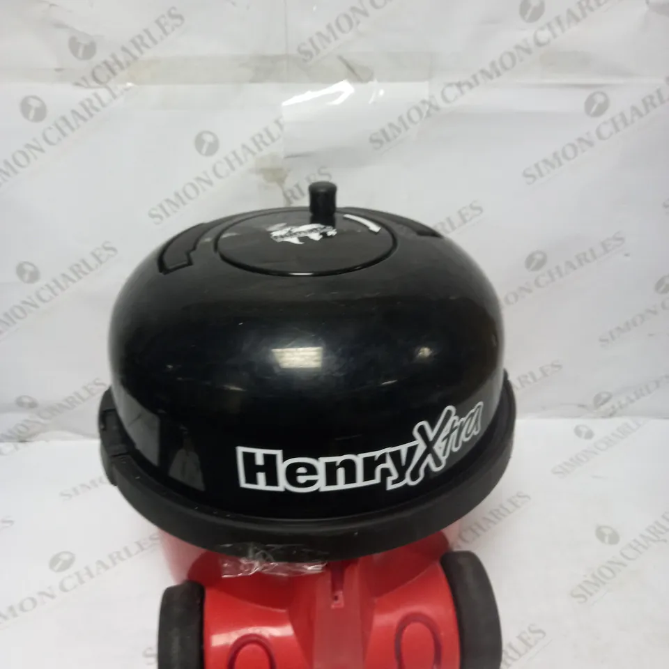 NUMATIC HENRY XTRA VACUUM CLEANER