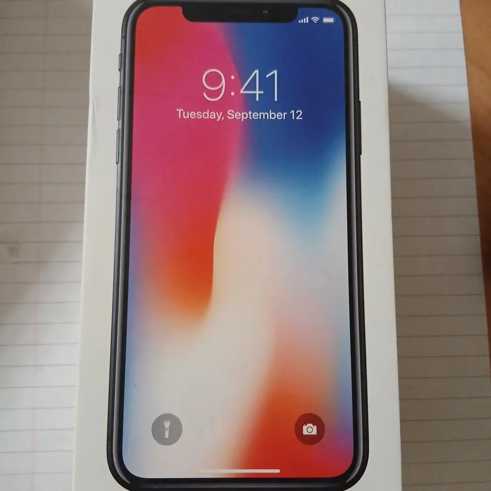 APPLE IPHONE X SPACE GRAY SMARTPHONE